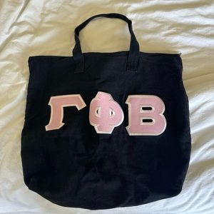 Tote- Gamma phi beta